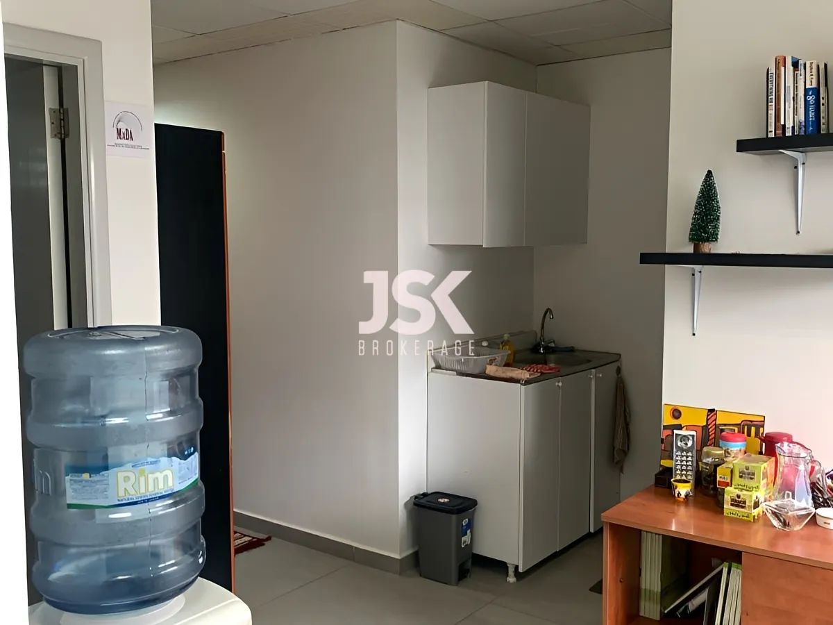 Office for Rent in Achrafieh