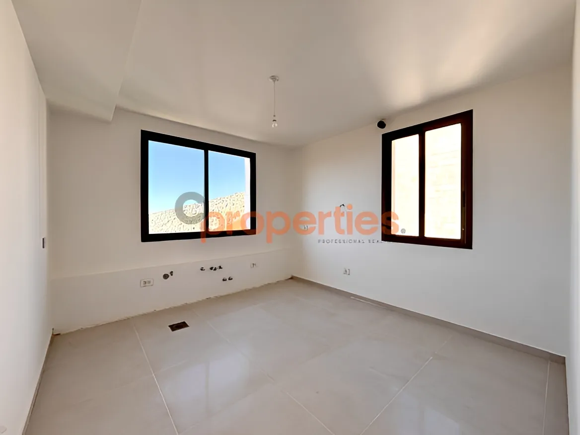 Apartment for Sale in Mar Chaaya - 3 bed, 4 bath