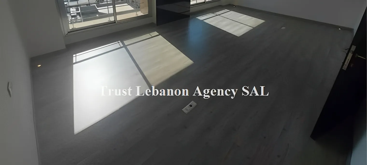Shop for rent in Metn, Dekweneh