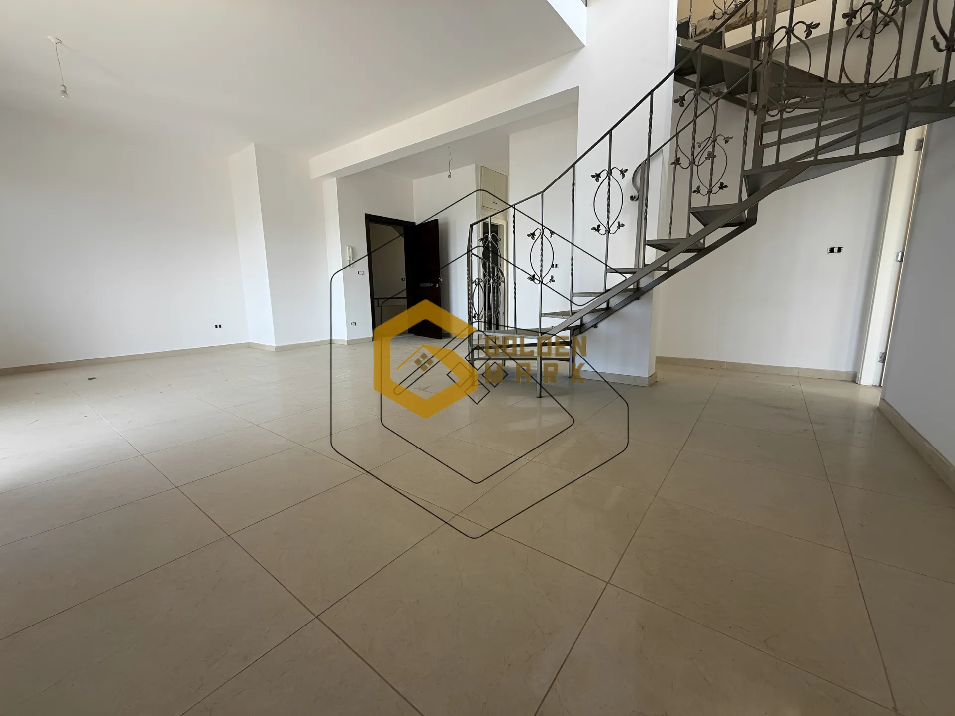 Duplex for Sale in Blat