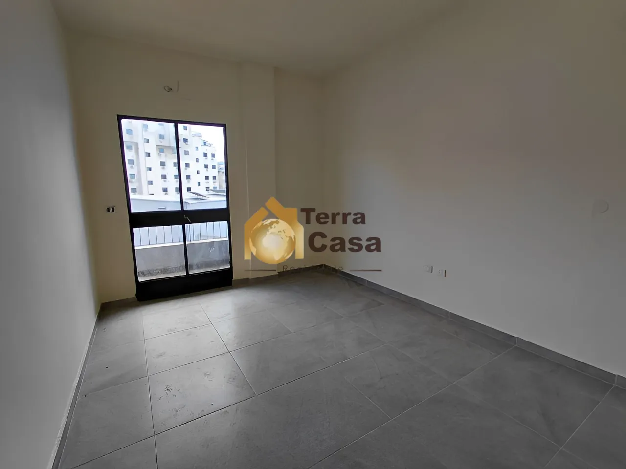 Commercial for rent in Baouchrieh, Lebanon