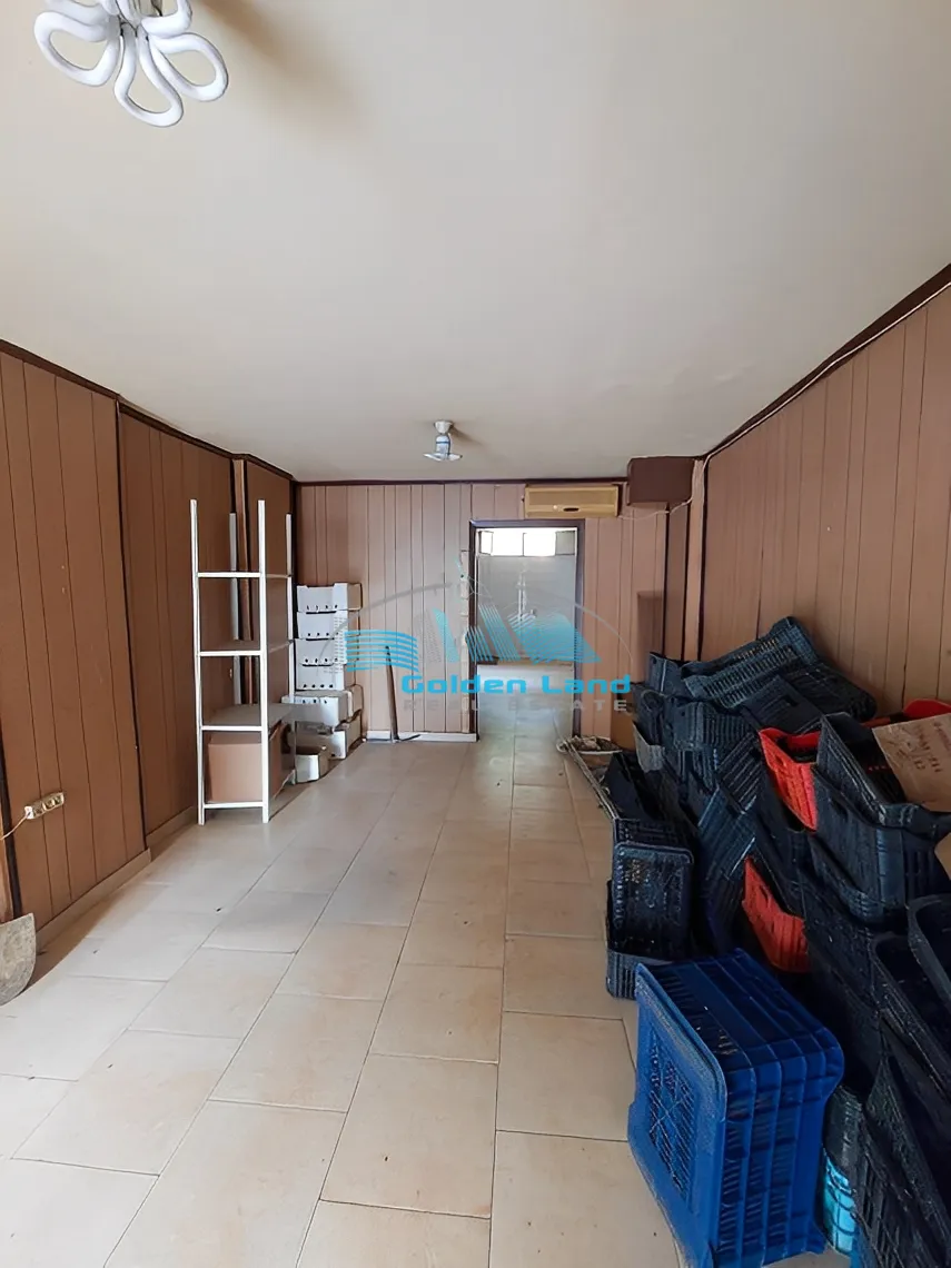 Shop for rent in Zalqa, Lebanon
