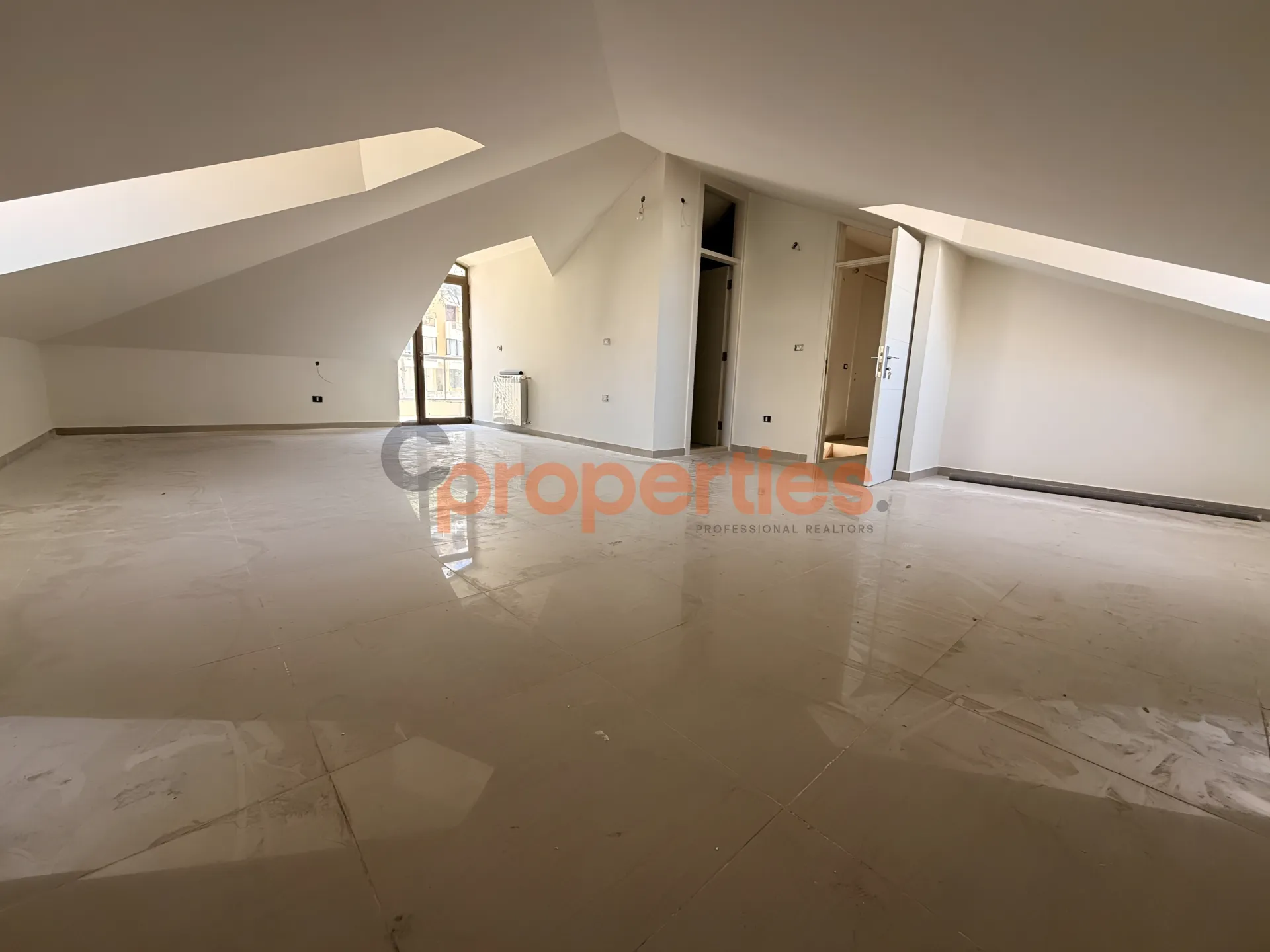 Apartment for Sale in Naqqache