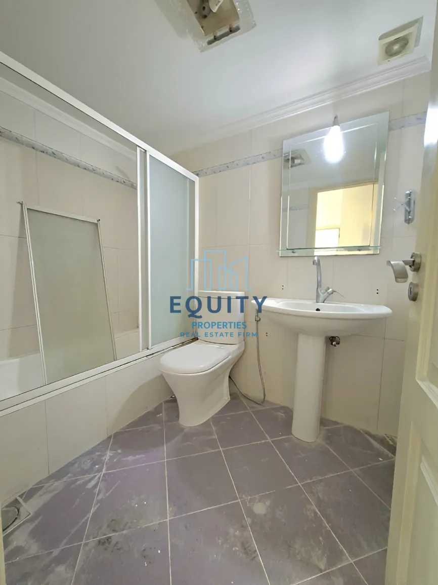 Apartment for sale in Haret Sakher, Lebanon