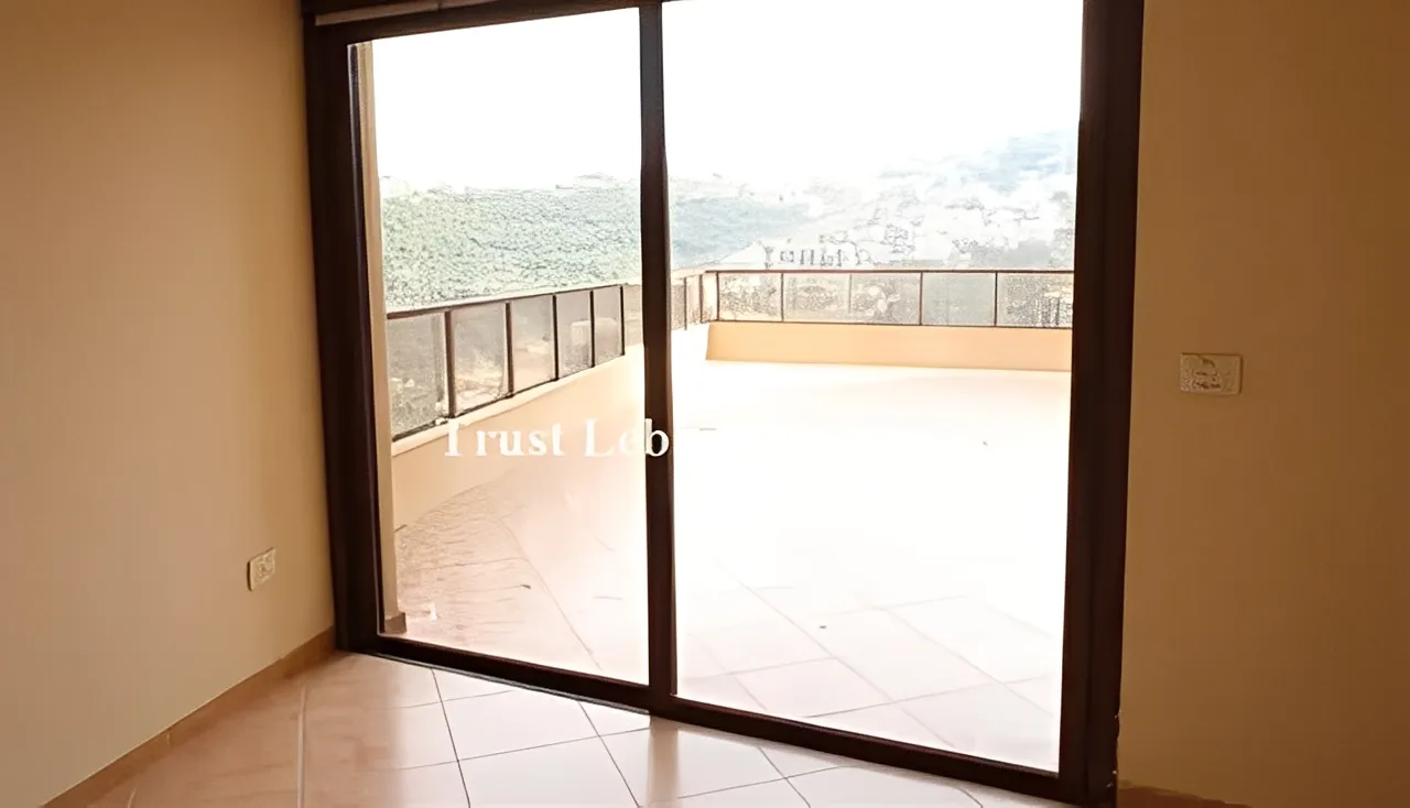 Apartment for Sale in Baabda, Bleibel