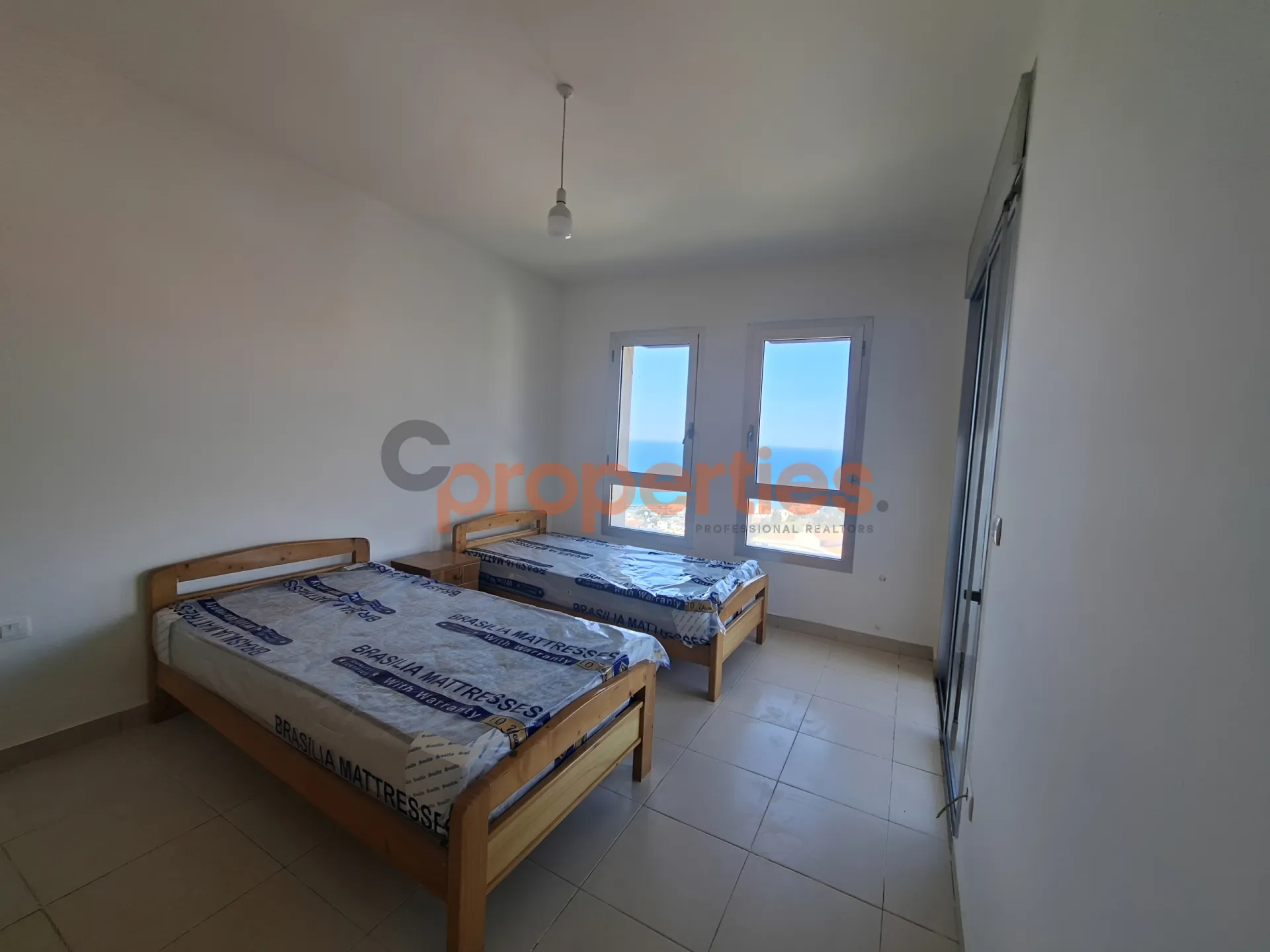 Apartment for Rent in Halat