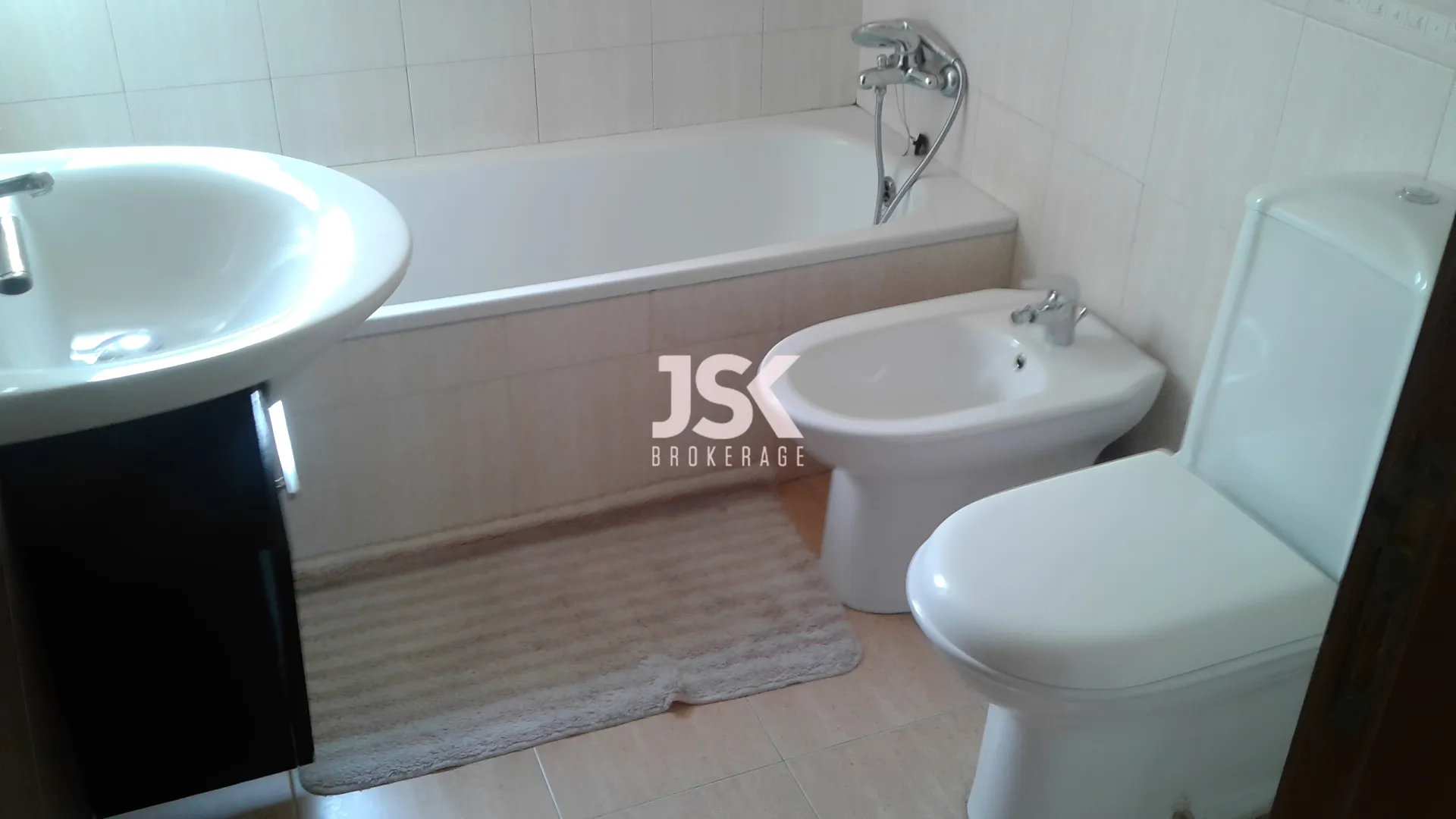 Apartment for Rent in Naqqache