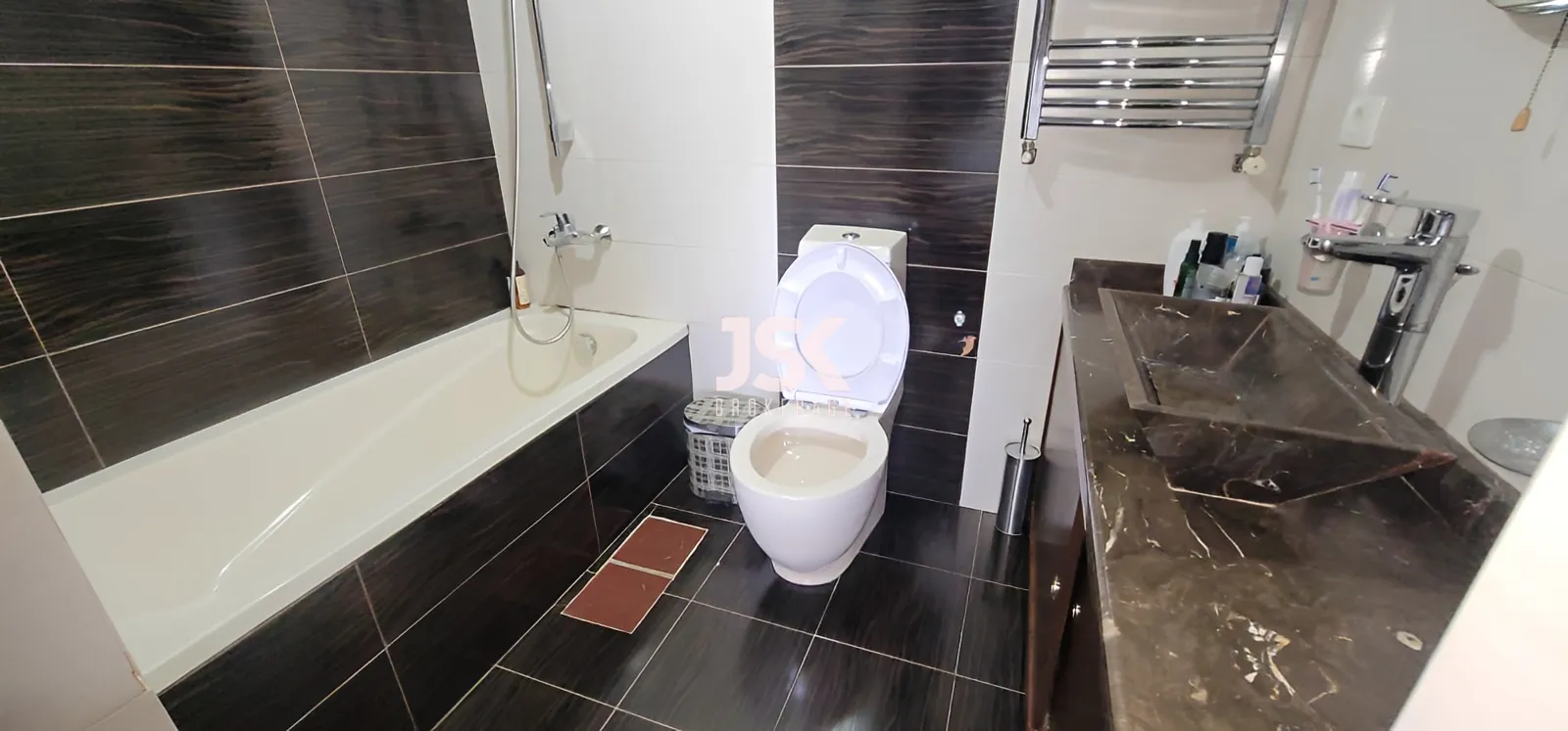 Apartment for Sale in Ajaltoun