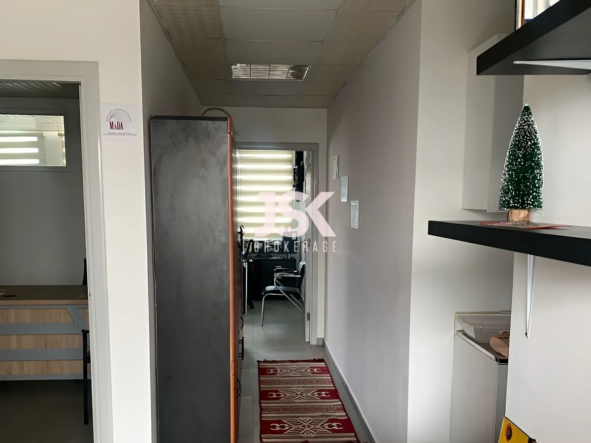 Office for Rent in Achrafieh