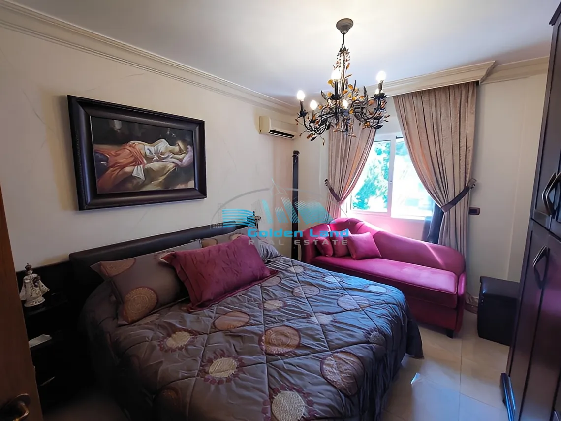 Apartment for Sale in Qornet El Hamra, Lebanon
