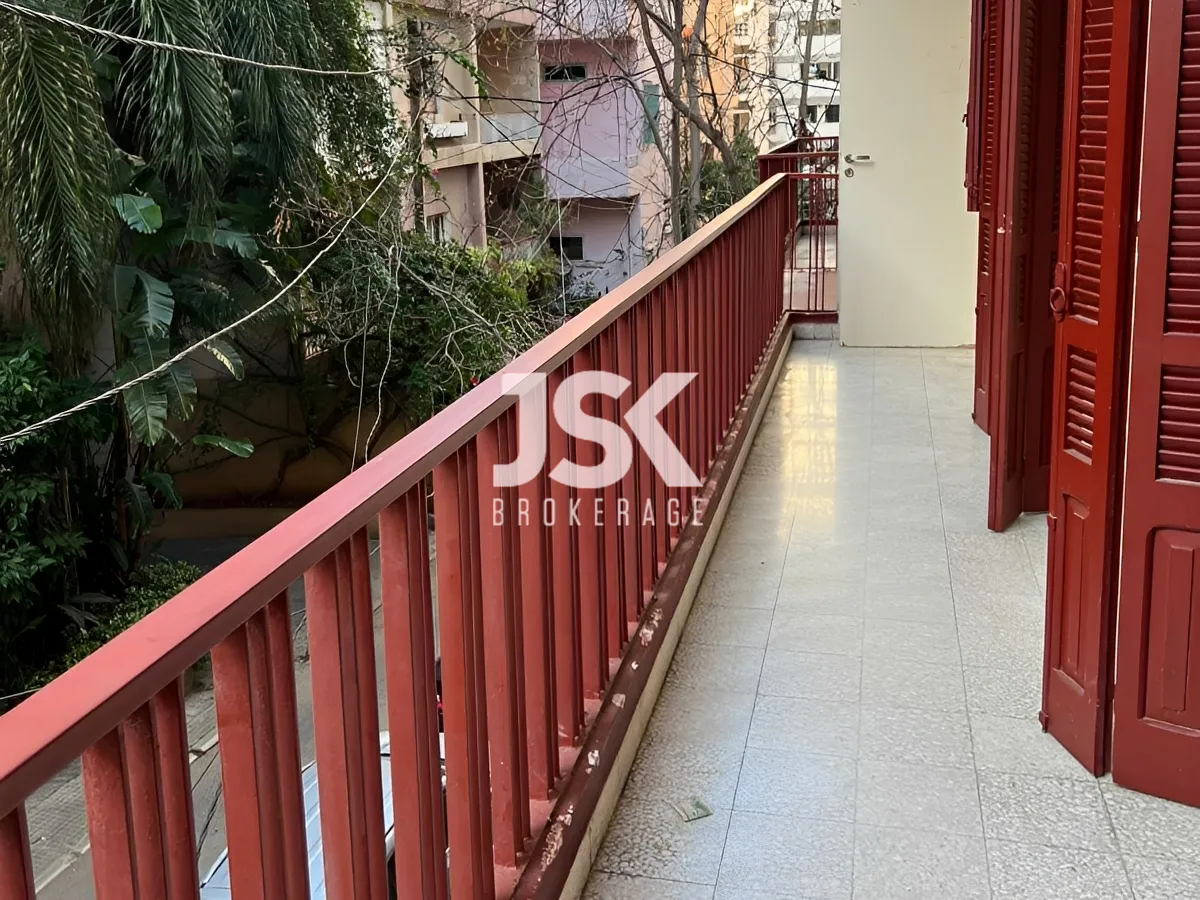 Apartment for Sale in Caree d'or, Achrafieh, Beirut, Lebanon - 3 bed, 2 bath