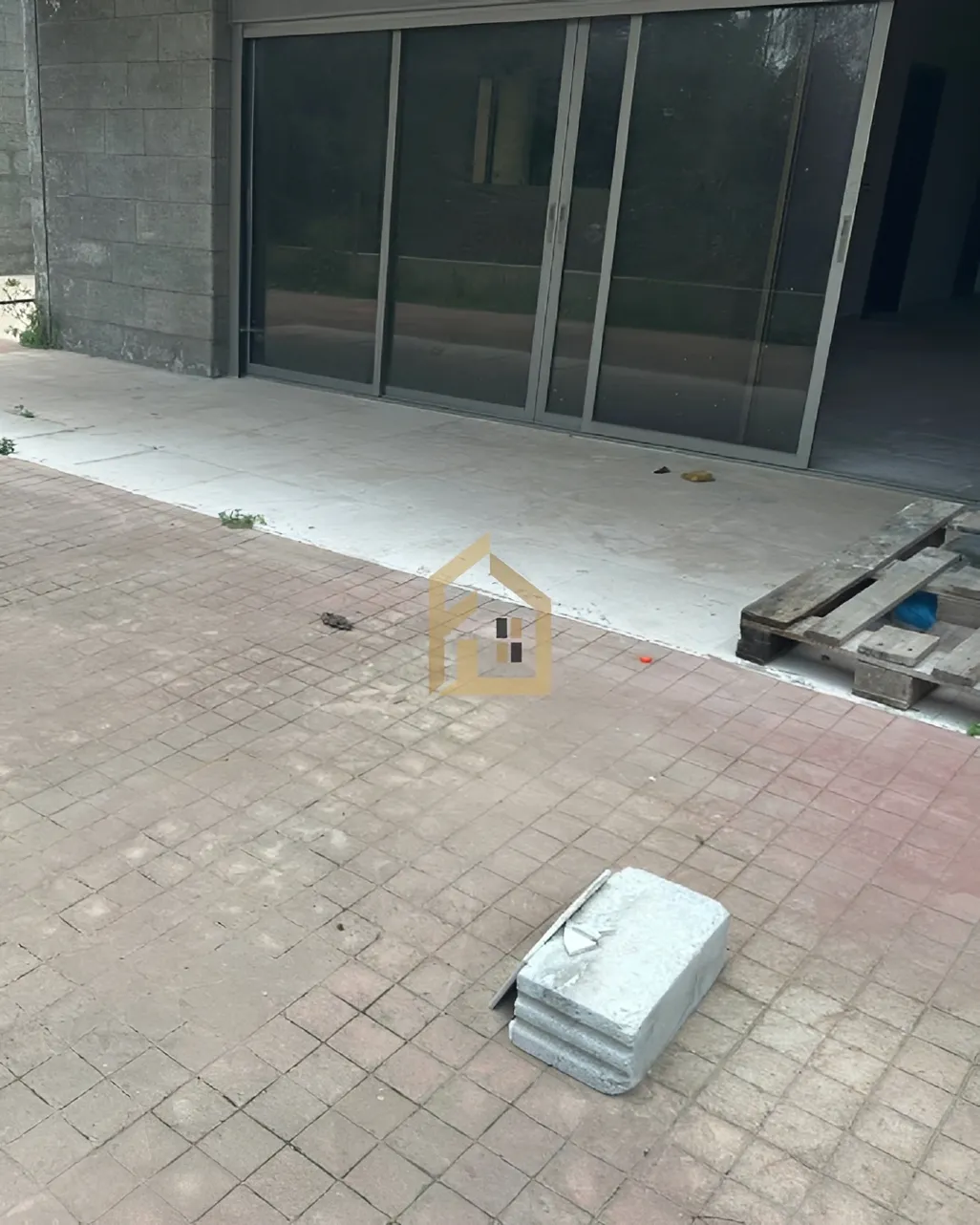 Apartment for sale in Ballouneh, Lebanon - 3 bed, 3 bath