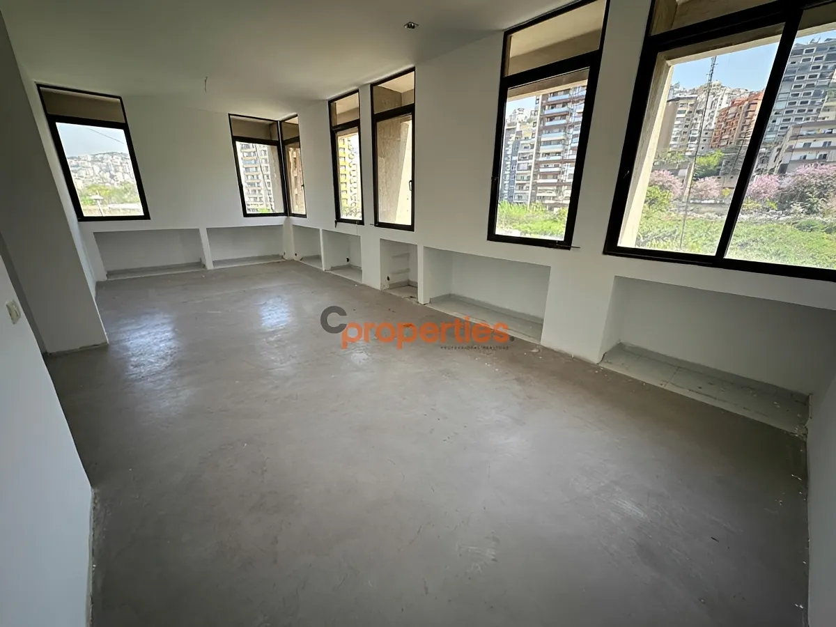 Office for Sale in Jal El Dib