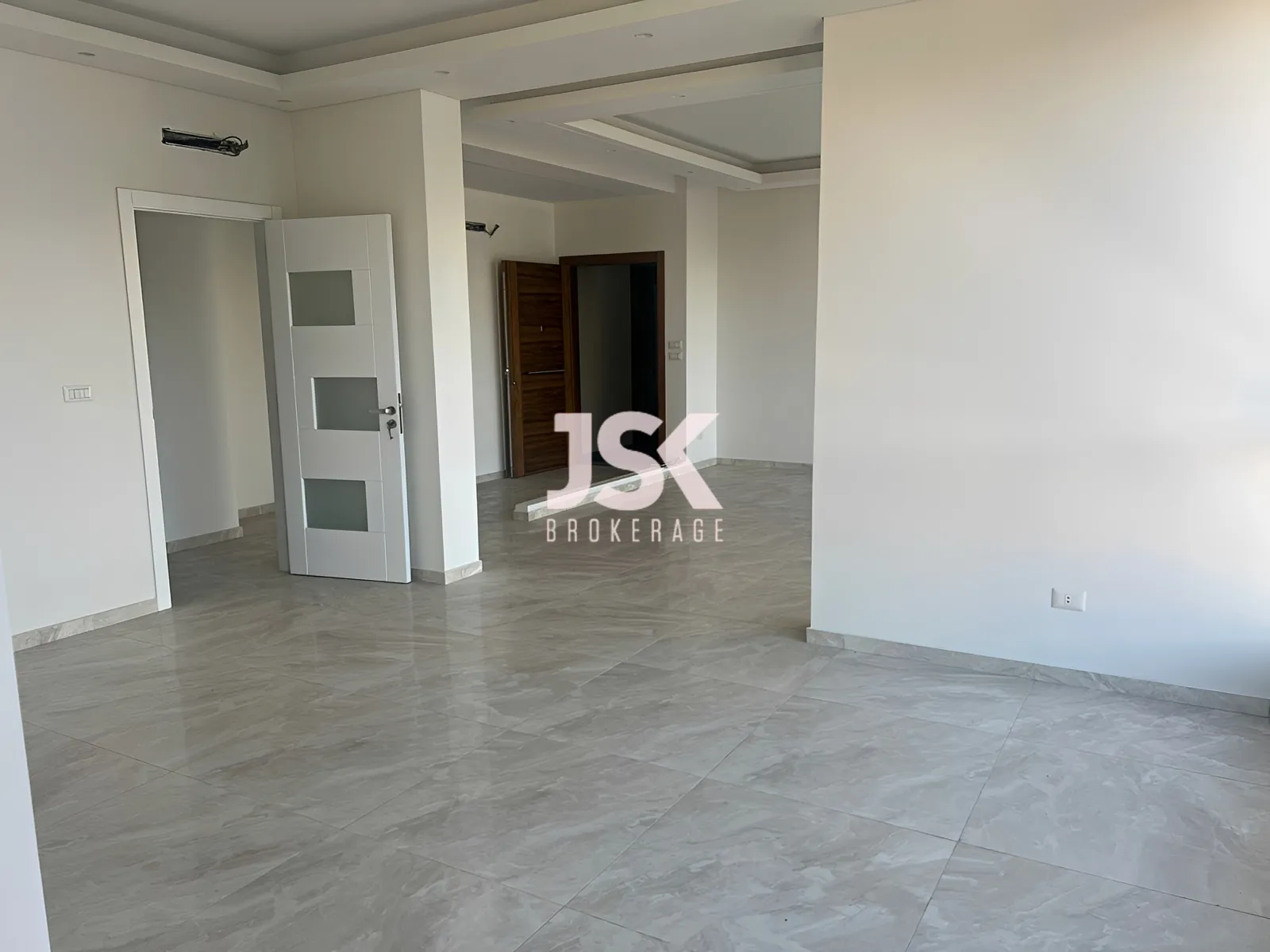 Apartment for Sale in Ain el remmeneh, baabda