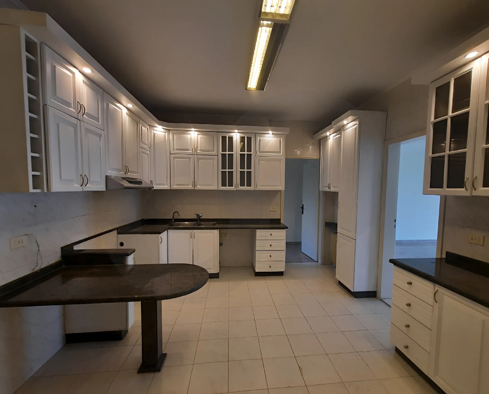 Apartment for Sale in Mtaileb - 4 bed, 4 bath