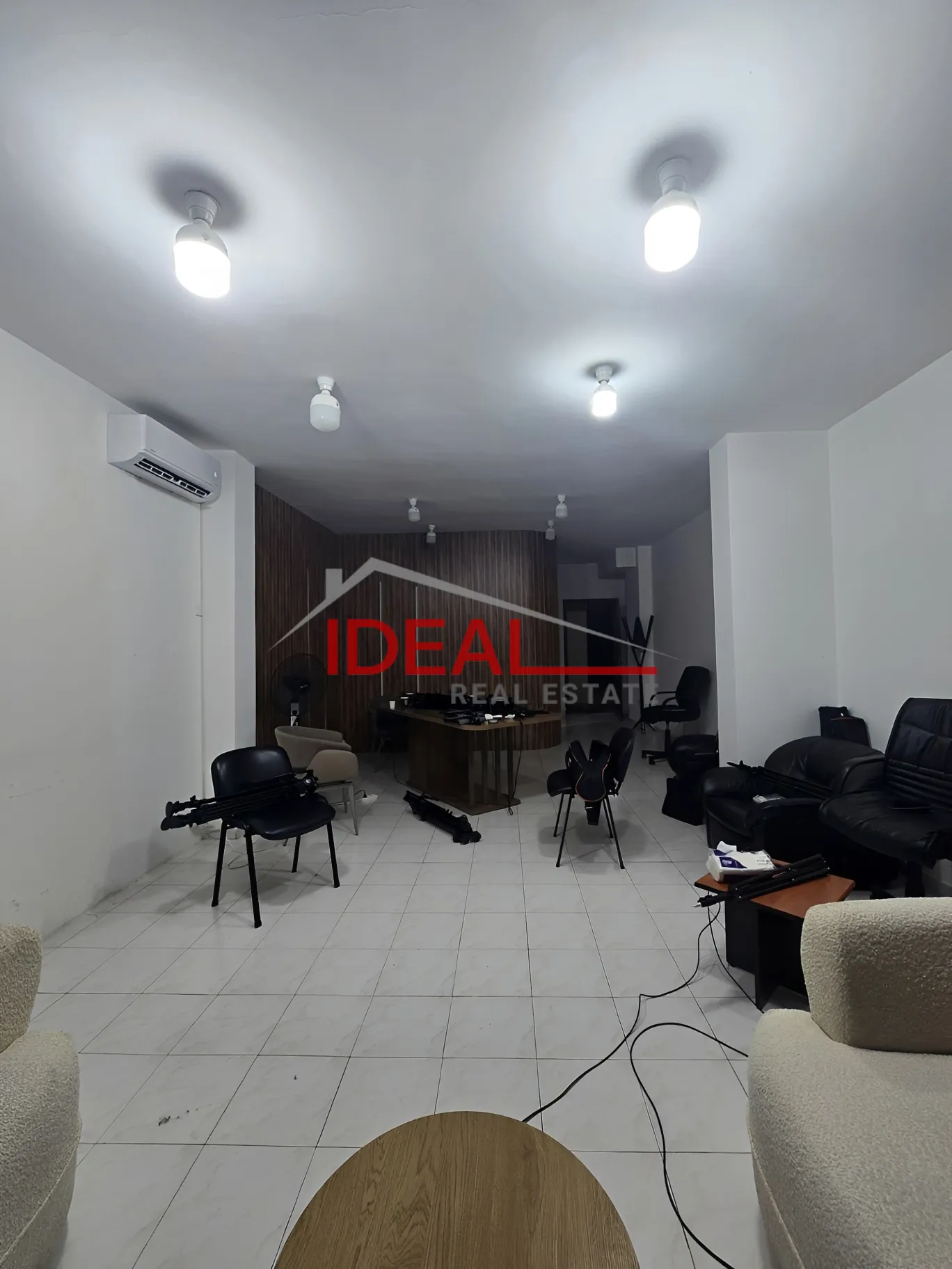 Office for rent in Jisr El Bacha, Lebanon