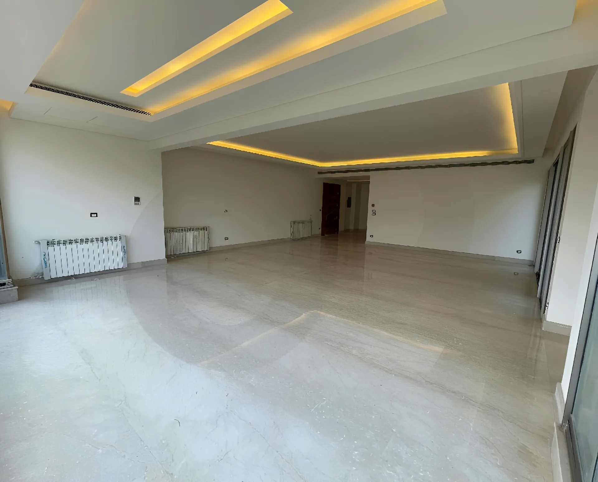 Apartment for Sale in Montiverdi - 3 bed, 4 bath