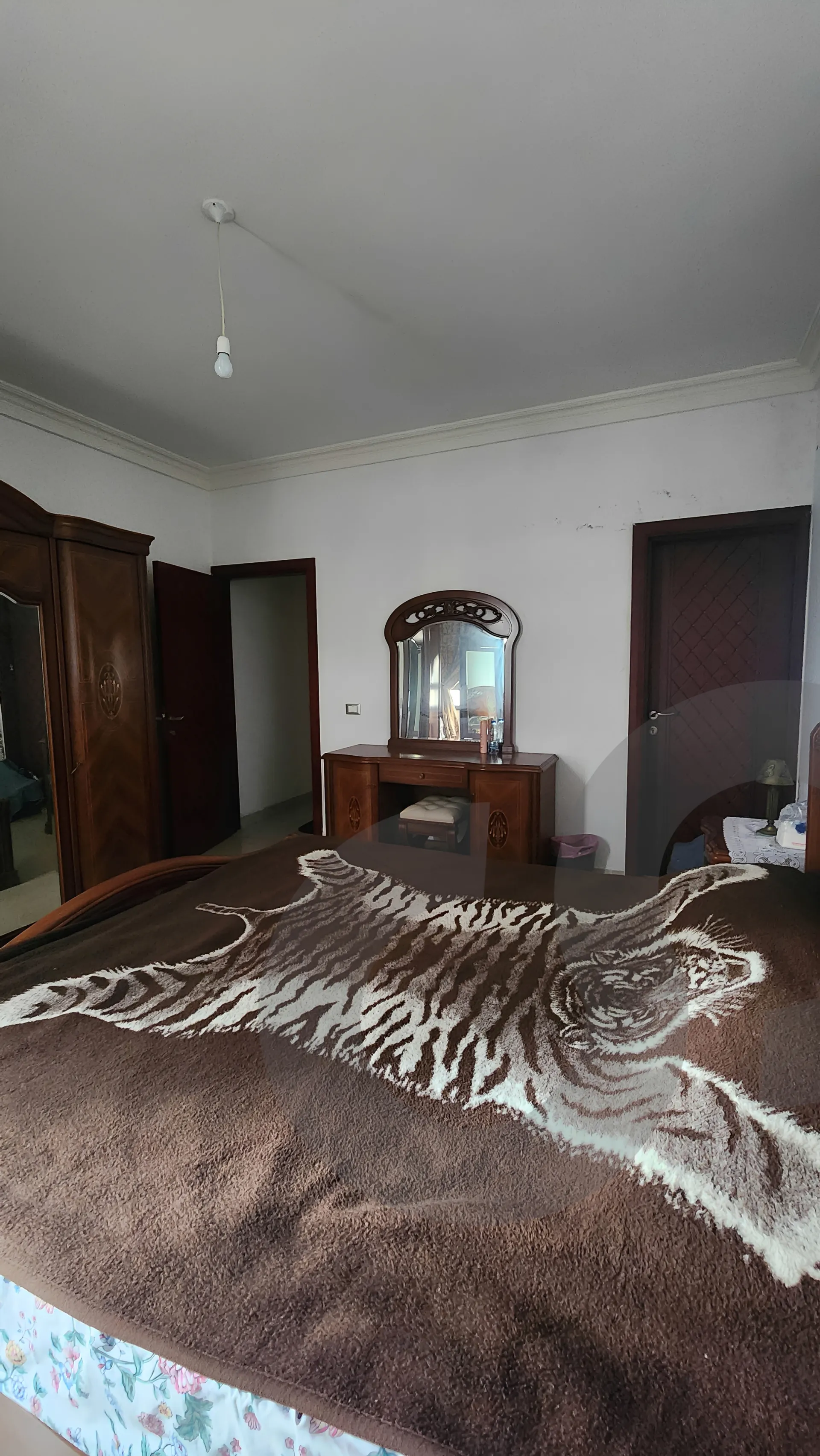 Apartment for Sale in Khaldeh
