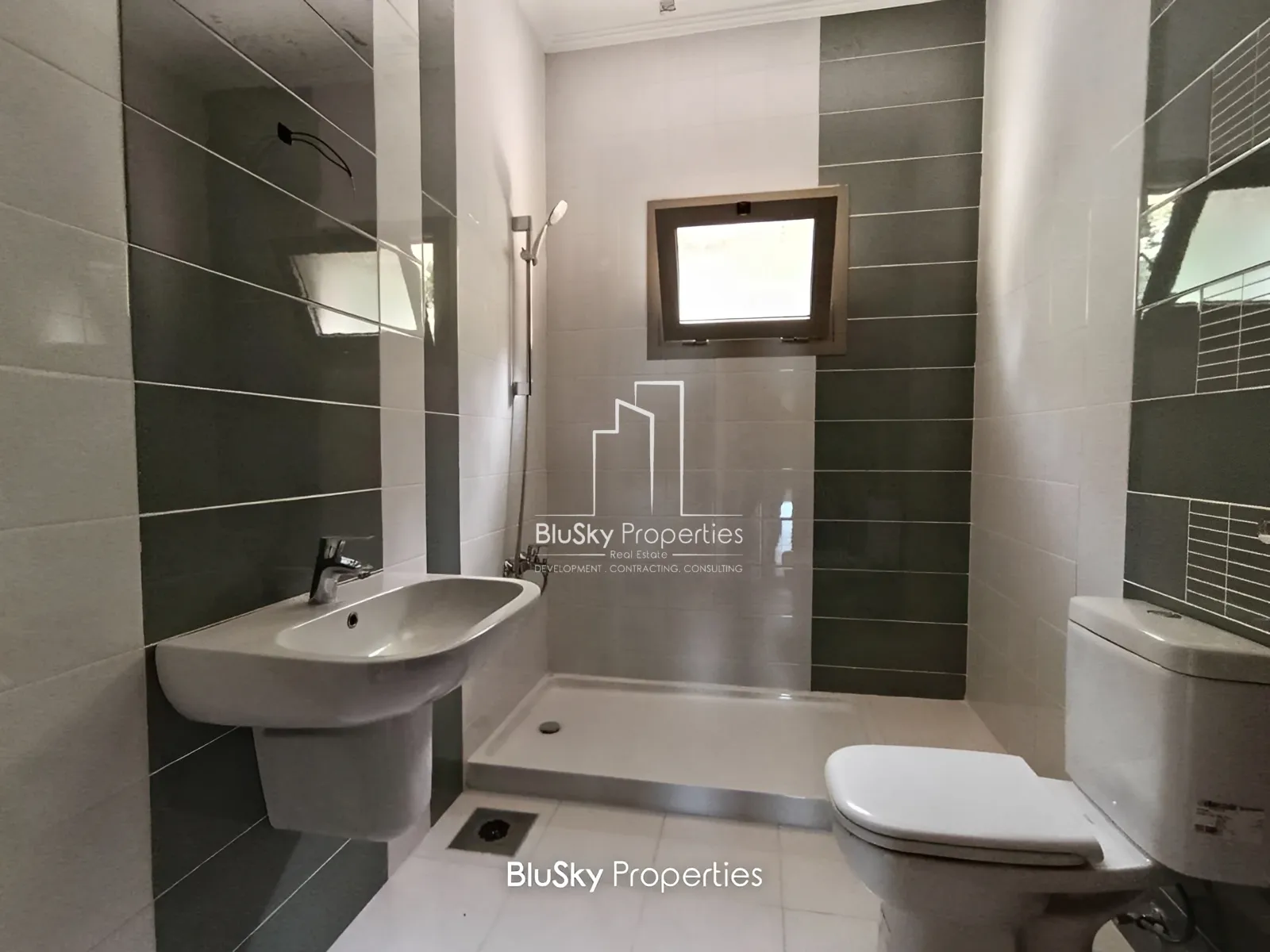 Apartment for Sale in Kfarhbeb