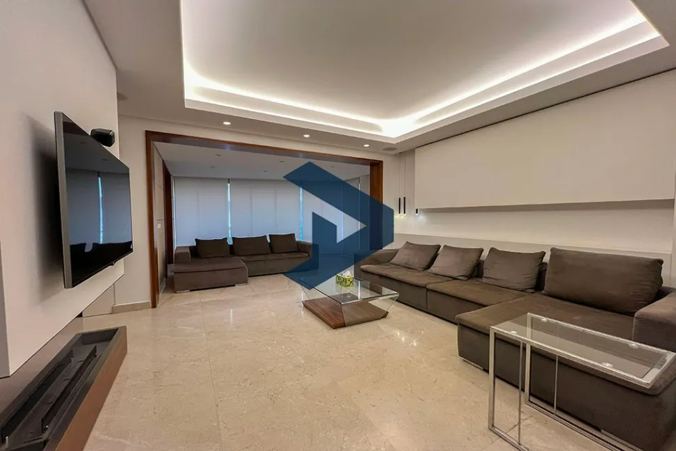 Apartment for sale in Achrafieh, Beirut, Lebanon - 3 bed, 4 bath