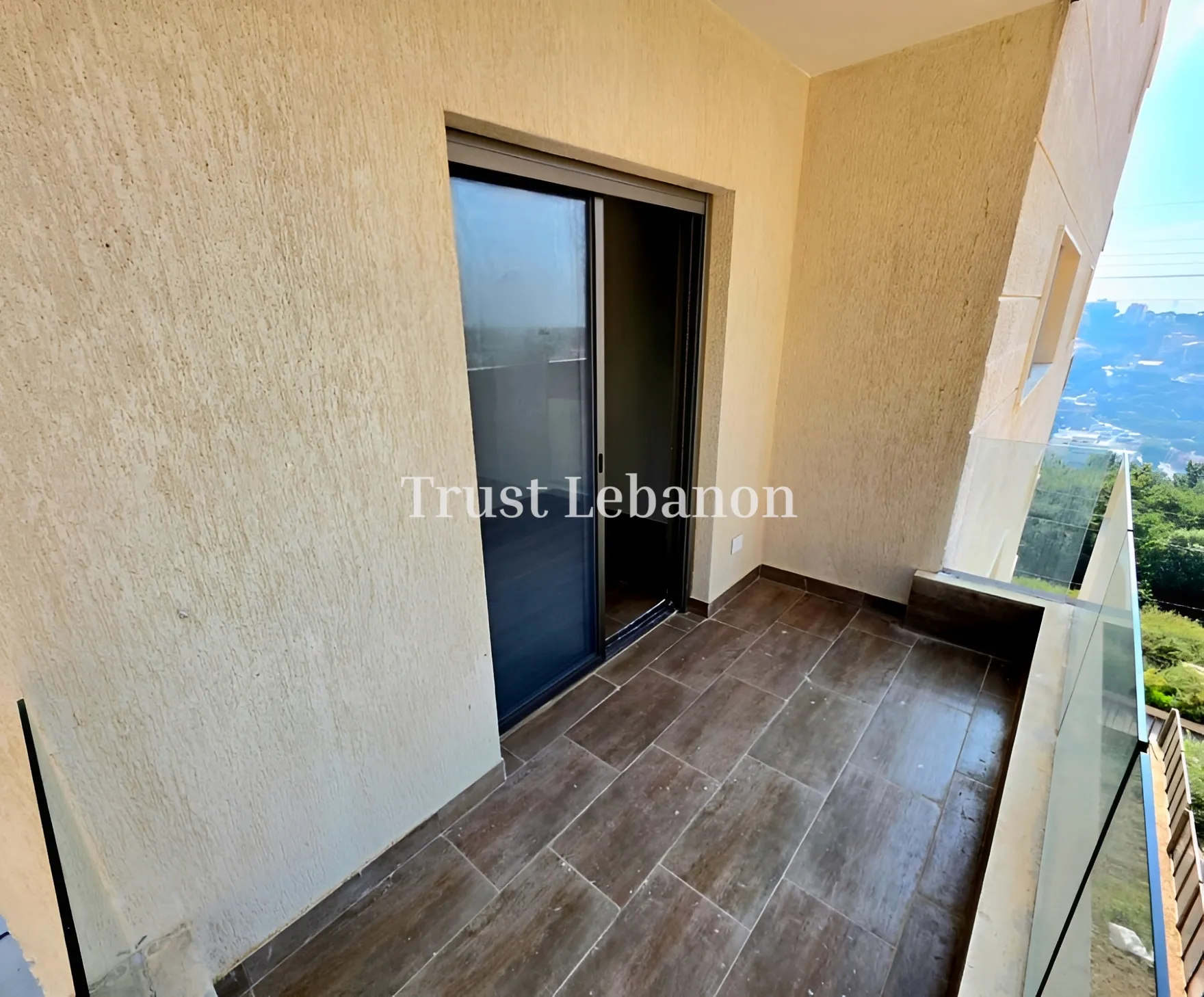 Apartment for rent in Ain Saadeh, Lebanon