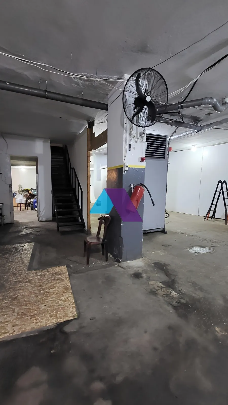 Office for Sale in Mar Mikhael