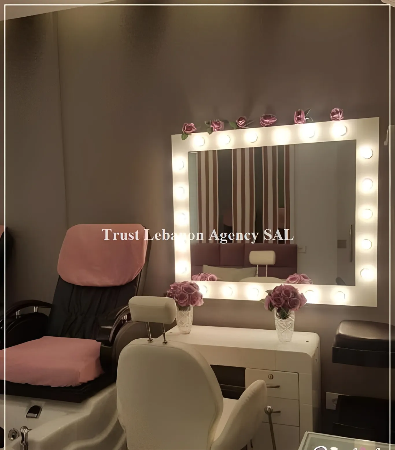 Shop for rent in Baabda, Ain Al Remmeneh