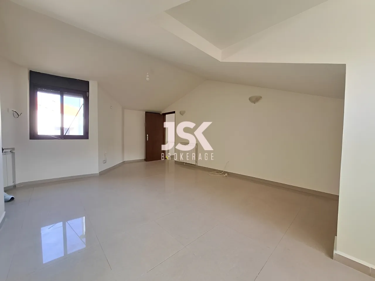 Duplex for Sale in Jeita