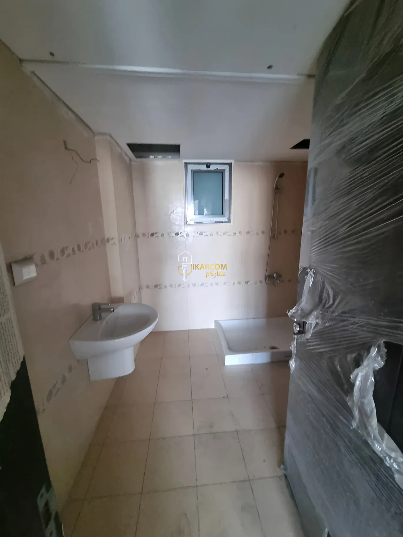 Apartment for sale in Ras Al Naba'a, Beirut, Lebanon