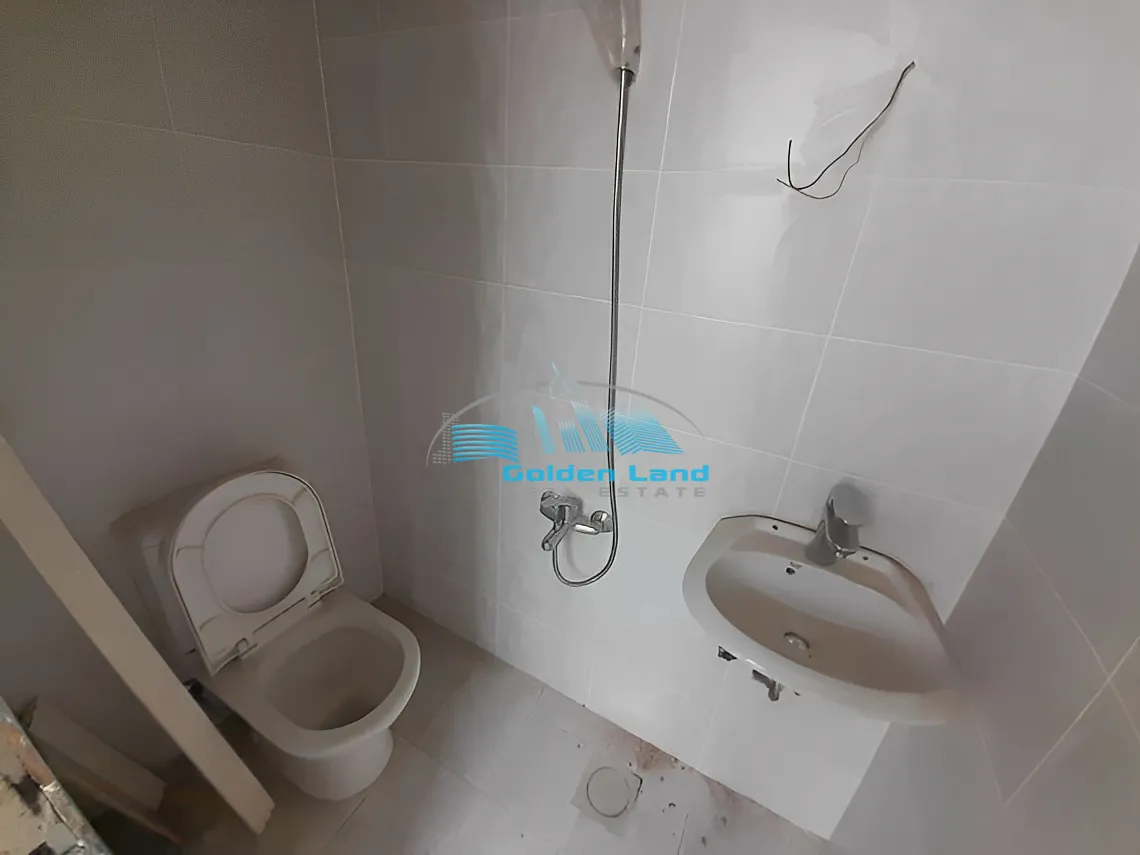 Apartment for Sale in Jouret El Ballout, Lebanon