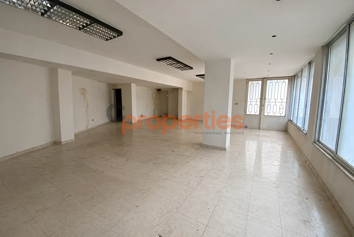 Shop for Rent in Hazmieh