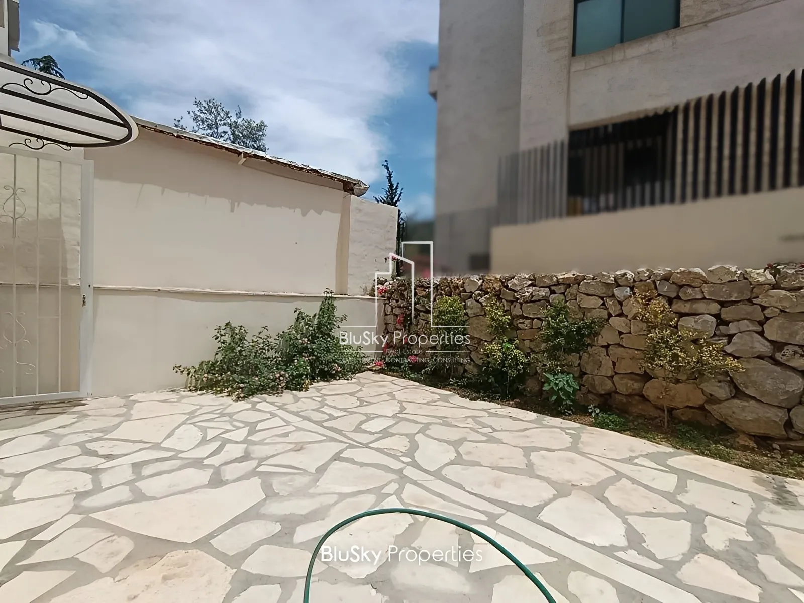 Apartment for Sale in Fatka
