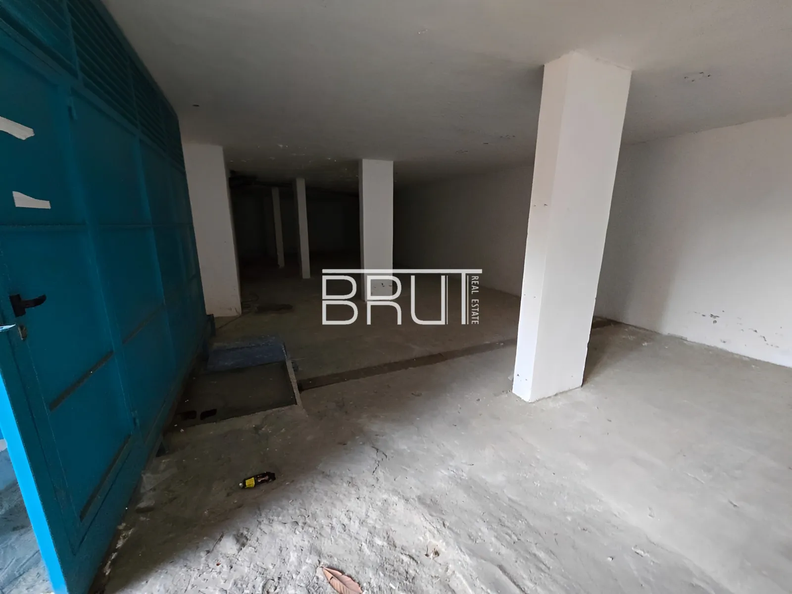 Warehouse For Sale in Zouk Mikael