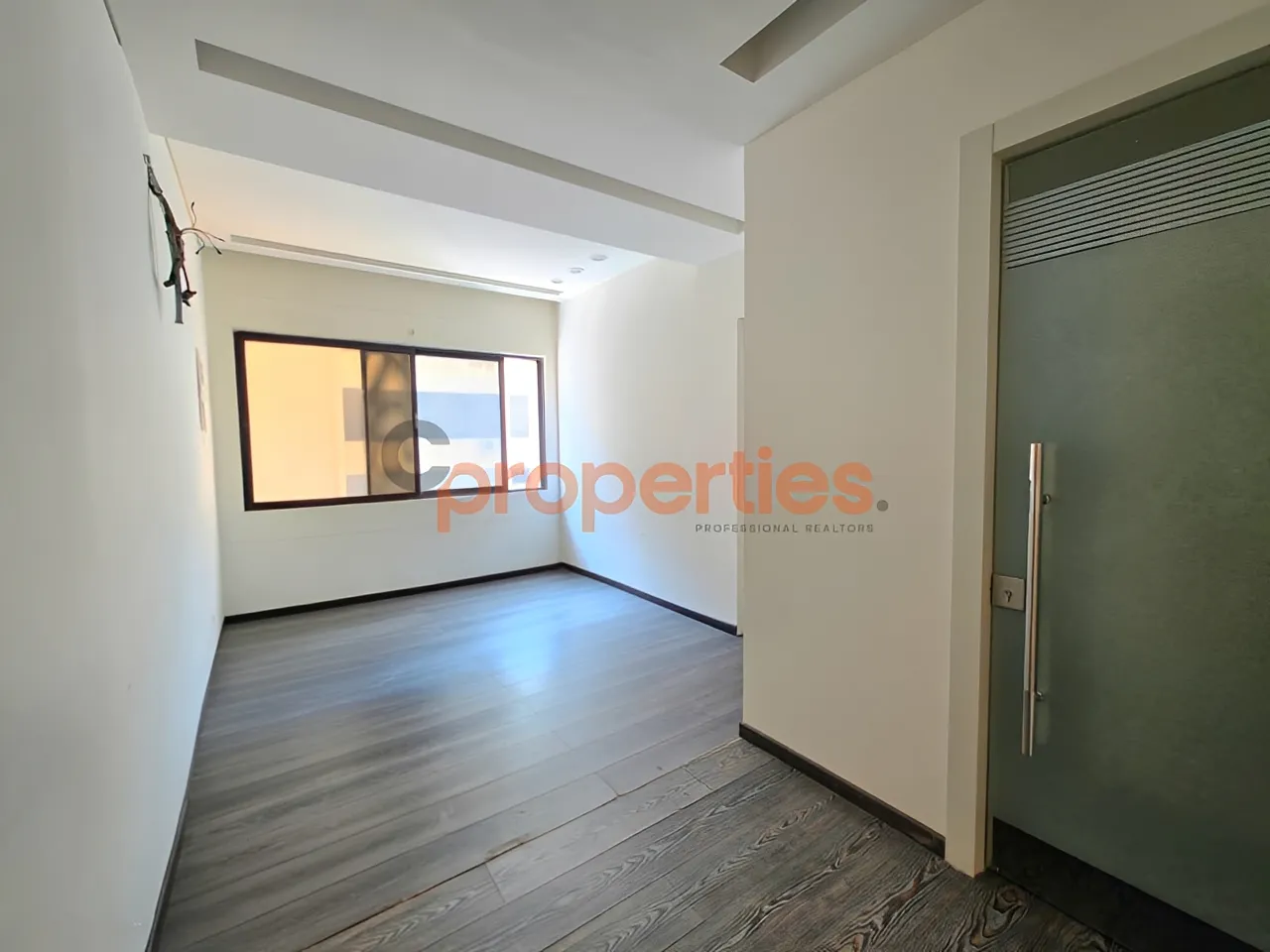 Office for Rent in Antelias