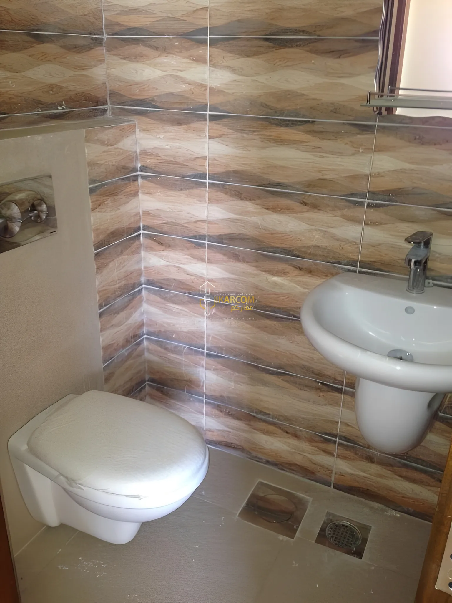 Duplex for Sale in Kfar Hbab, Lebanon