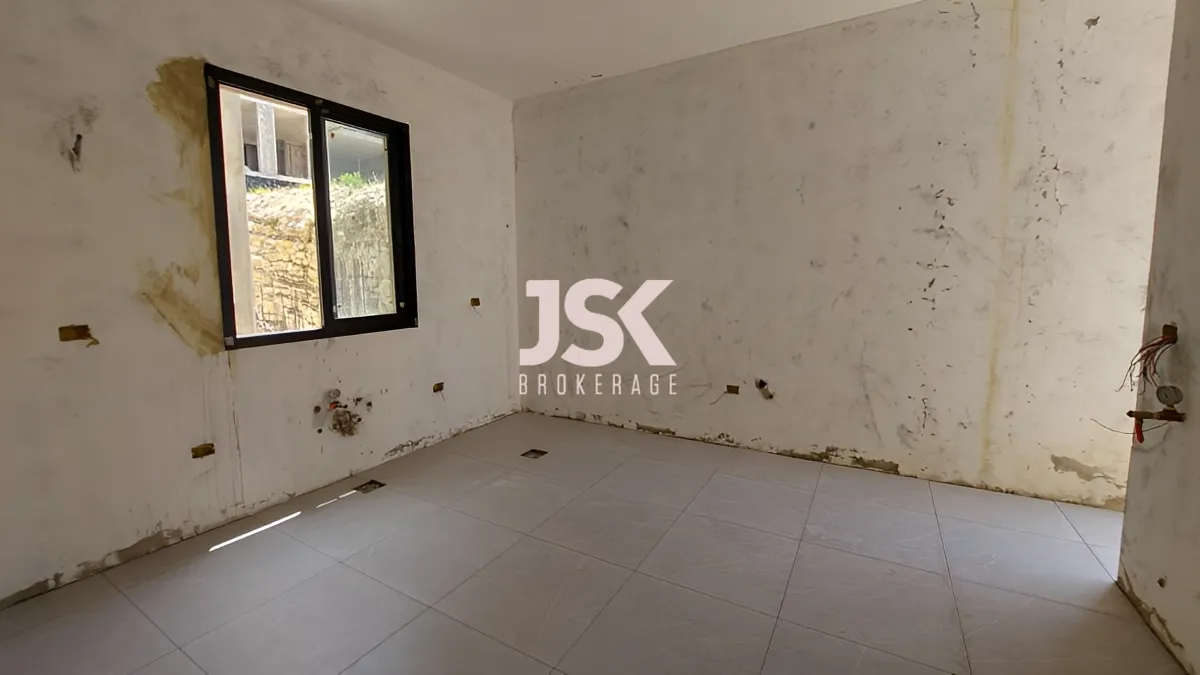 Apartment for Sale in Halat, Lebanon - 3 bed, 3 bath