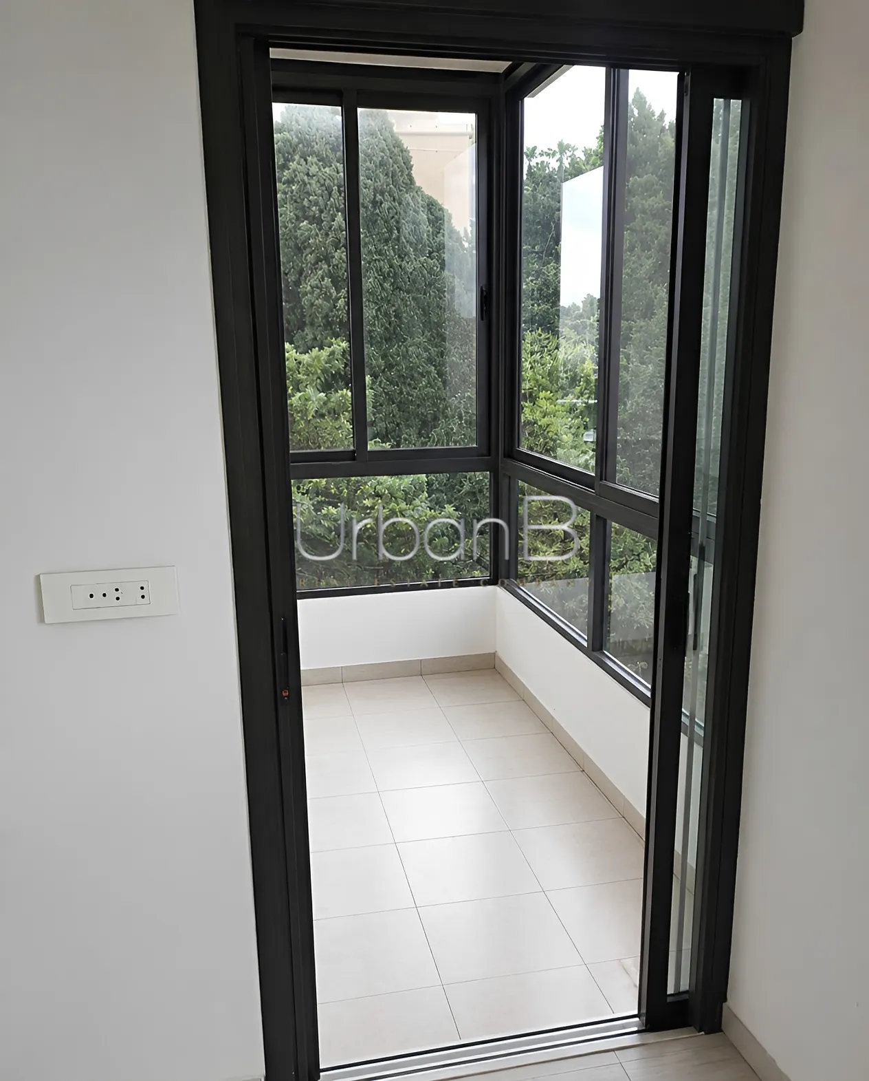 Apartment for rent in Sin el fil, lebanon - 2 bed, 2.0 bath