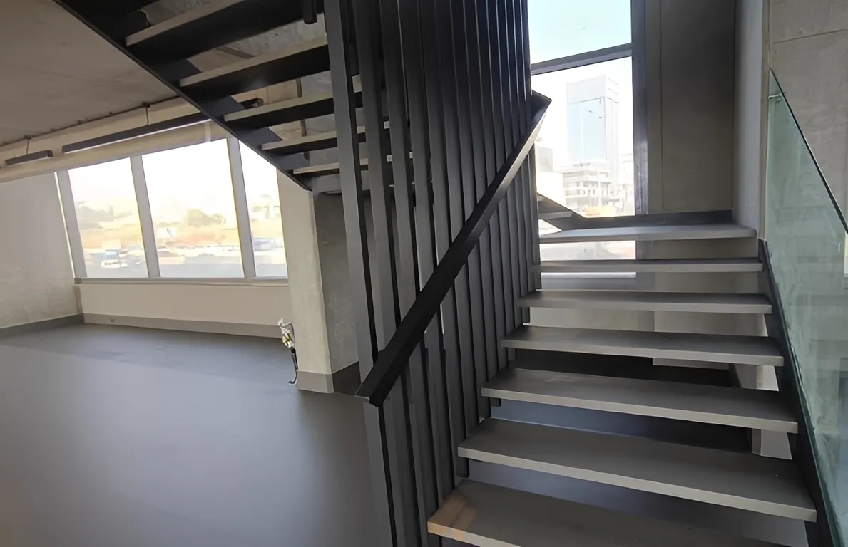 Commercial Property For Rent in Metn
