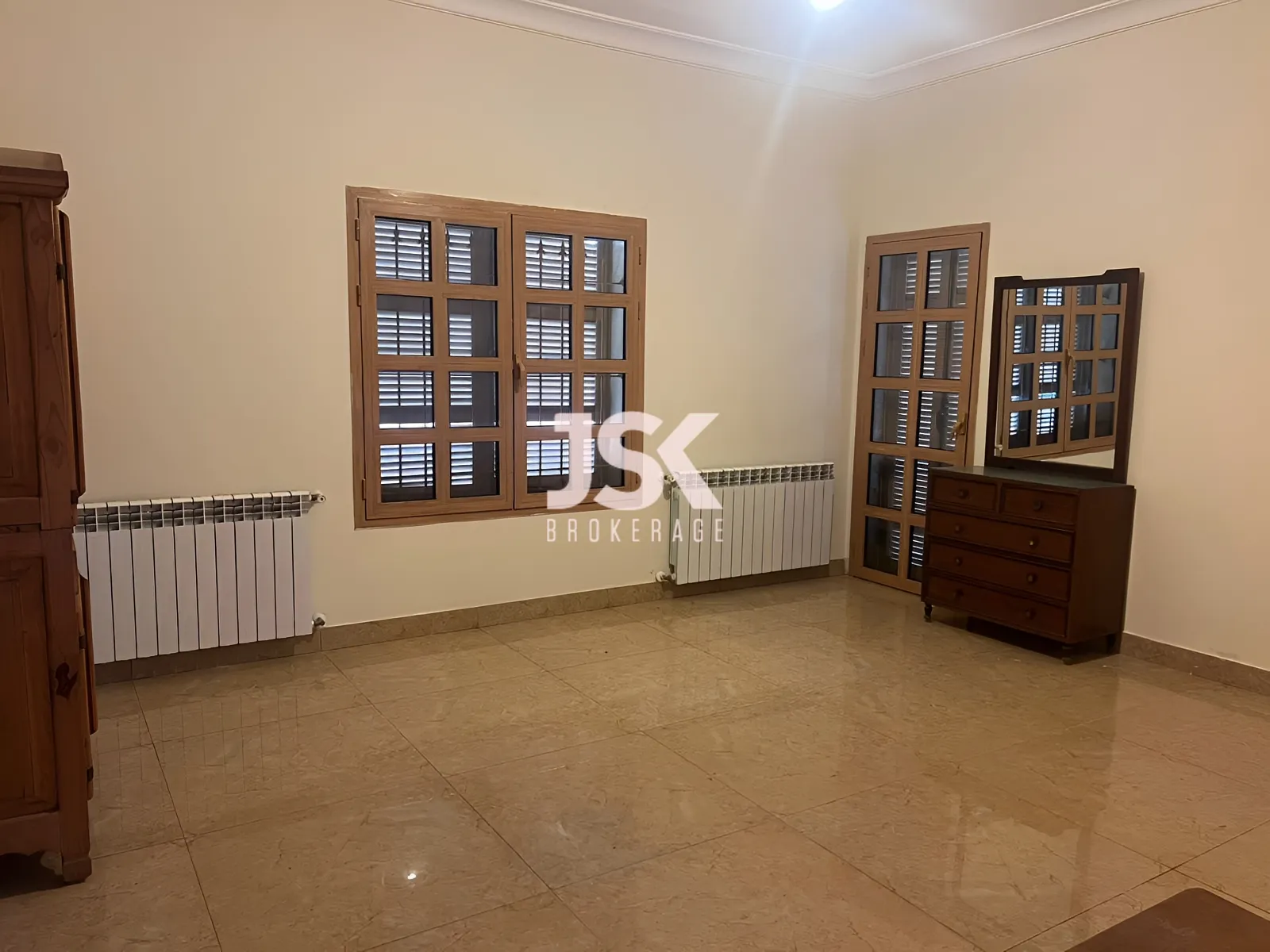 Villa for Sale in Souq El Gharb