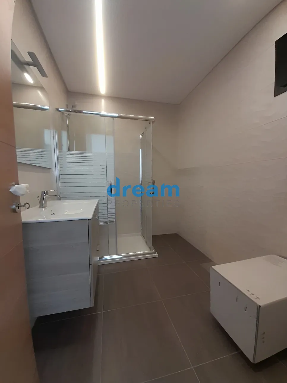 Apartment for sale in Mansourieh, Lebanon