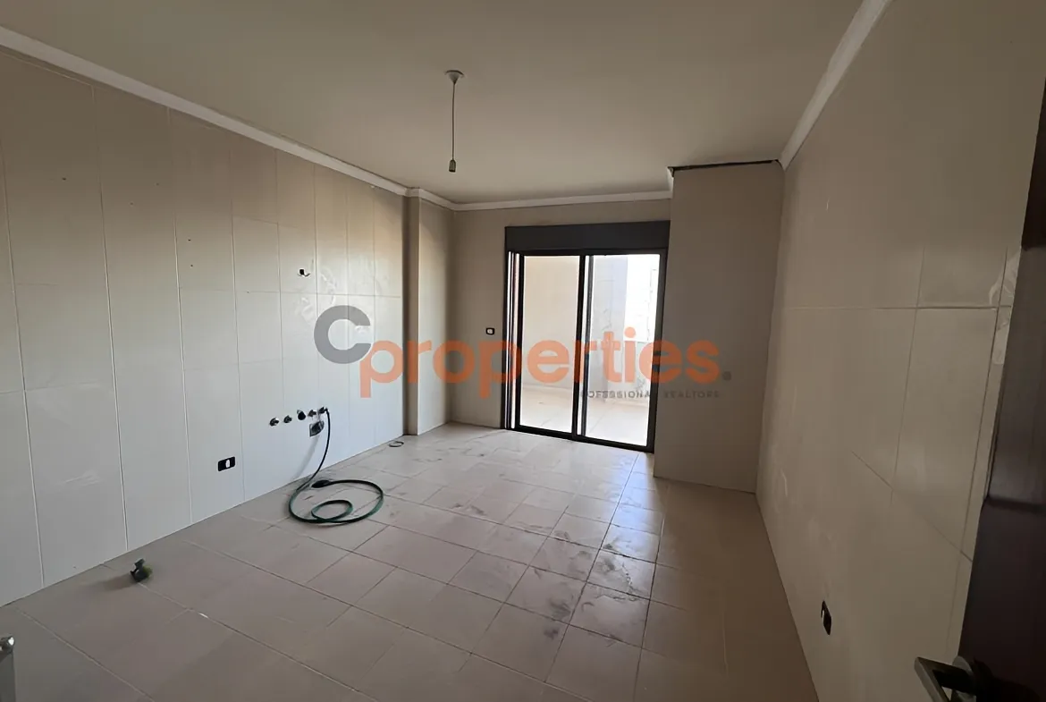 Triplex for Sale in Mar Roukoz