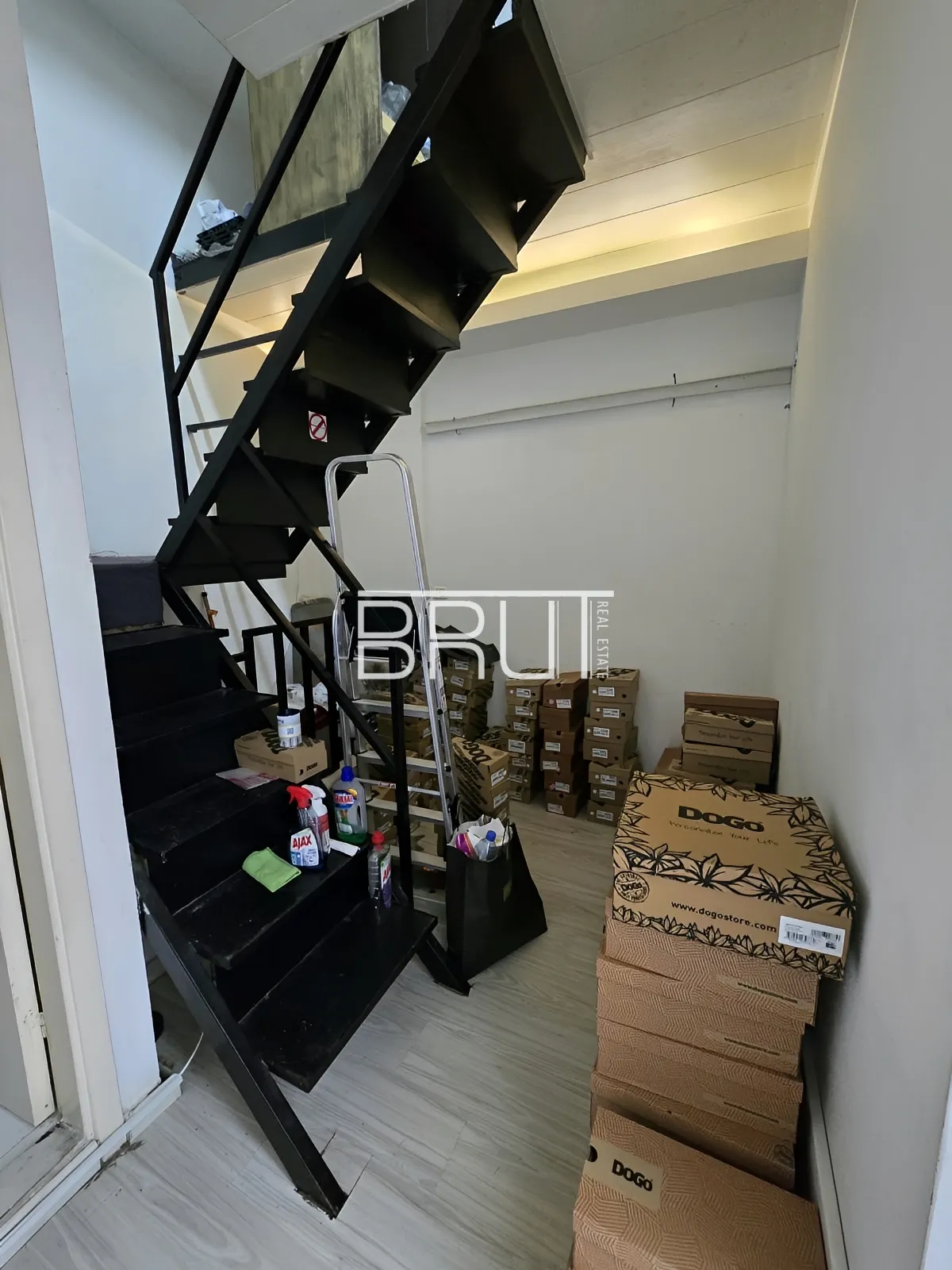 Shop for rent in Jounieh