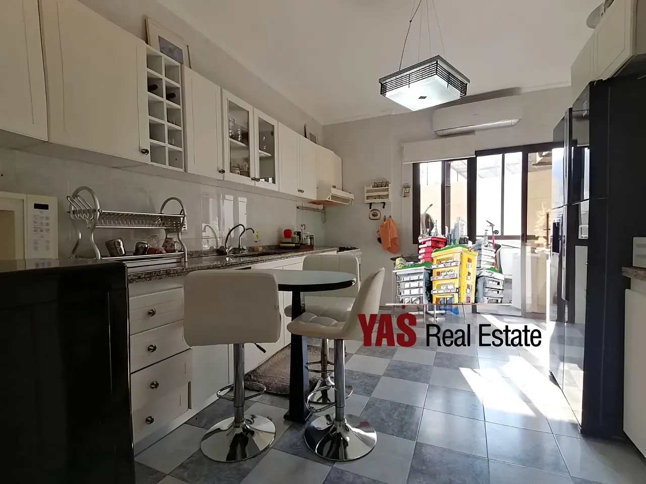 Apartment for Sale in Haret Sakhr