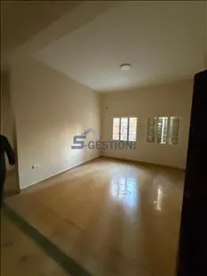 Office for rent in Badaro