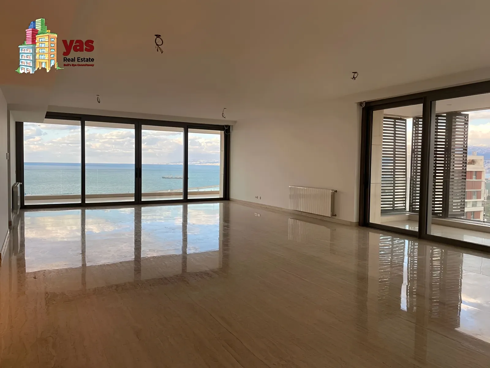 Apartment for Sale in Saifi - 4 bed, 6 bath