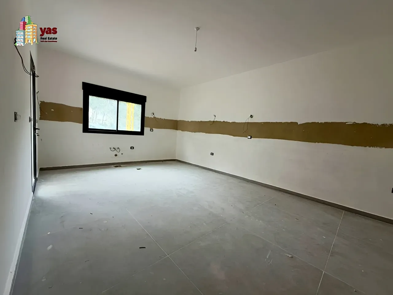 Apartment for Sale in Ballouneh