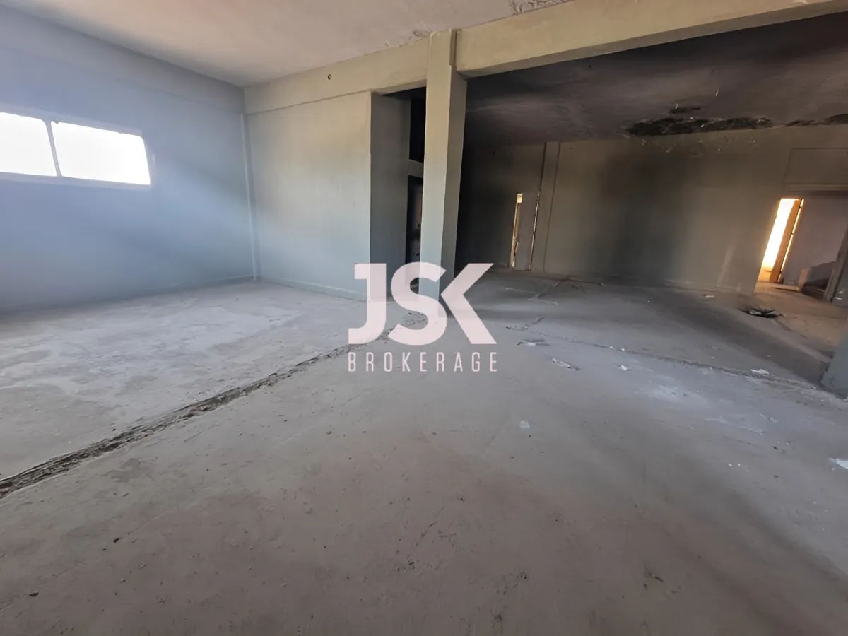 Industrial Unit for Sale in Chekka