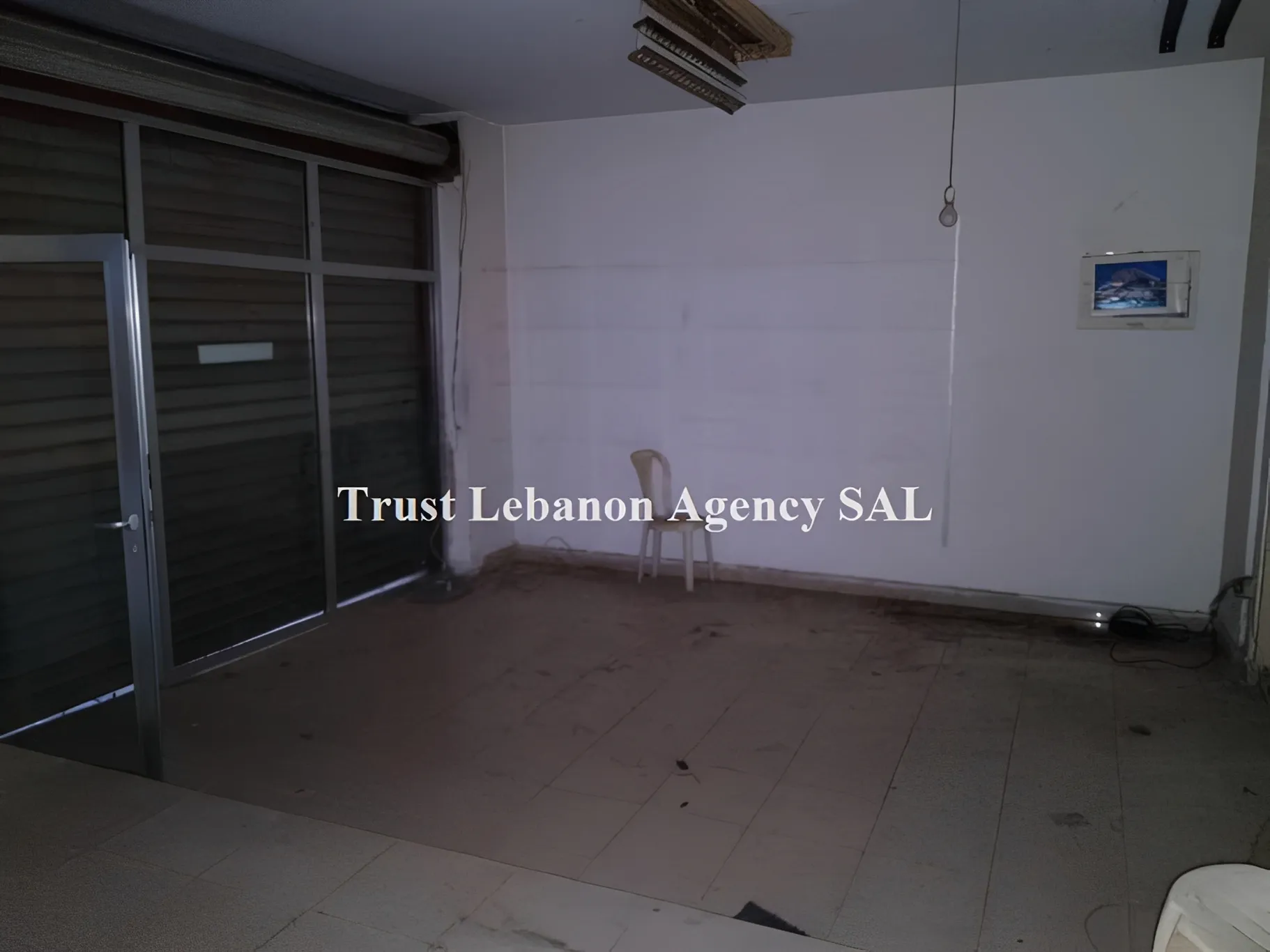 Shop for rent in Achrafieh, Sioufi