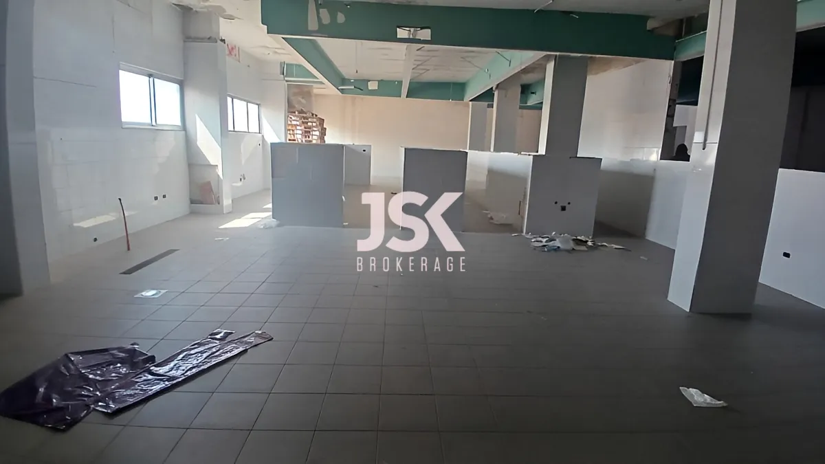 Warehouse for rent in Daoura, Lebanon