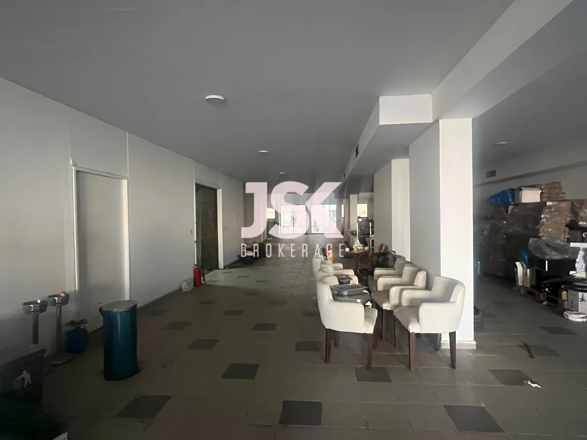 Commercial property for Rent in Corniche El Nahr, Beirut, Lebanon